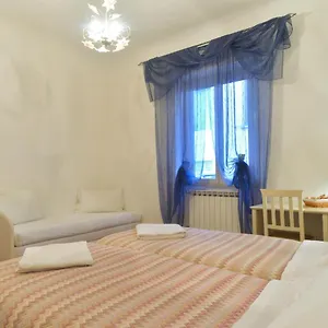  Apartment Gisa